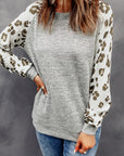 Eva Blank apparel Long Sleeve Top