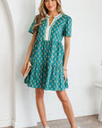 Floral Contrast Trim V-Neck Short Sleeve Dress