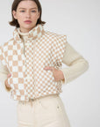 CHECKERED CROPPED PUFFER VEST: BROWN