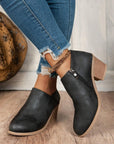 Tulip Opening Suede Ankle Boots