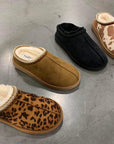 Cow print bruin slippers