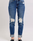 JUDY BLUE DISTRESSED & CUFFED BOYFRIEND JEANS 82647