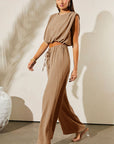 Solid Keyhole Puffy Tank and Pants Set