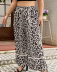 Plus Size Leopard Reverse Seam Patch Pocket Pants