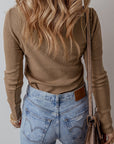 Khaleesi anglaise Broider Ribbed Long Sleeve Top