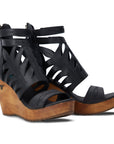 Becca Wedge - Jet Black