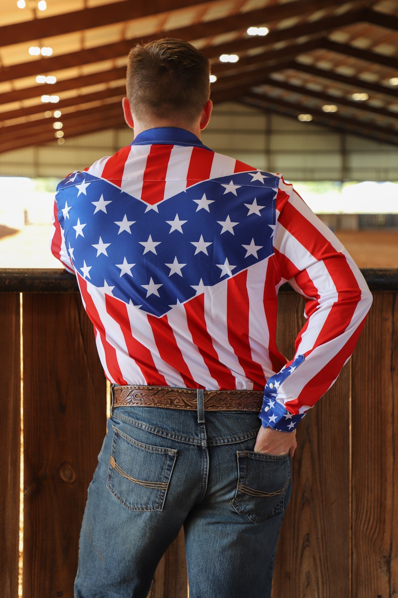 Men's Western Shirt Guide: Pearl Snaps, Fits & Styles