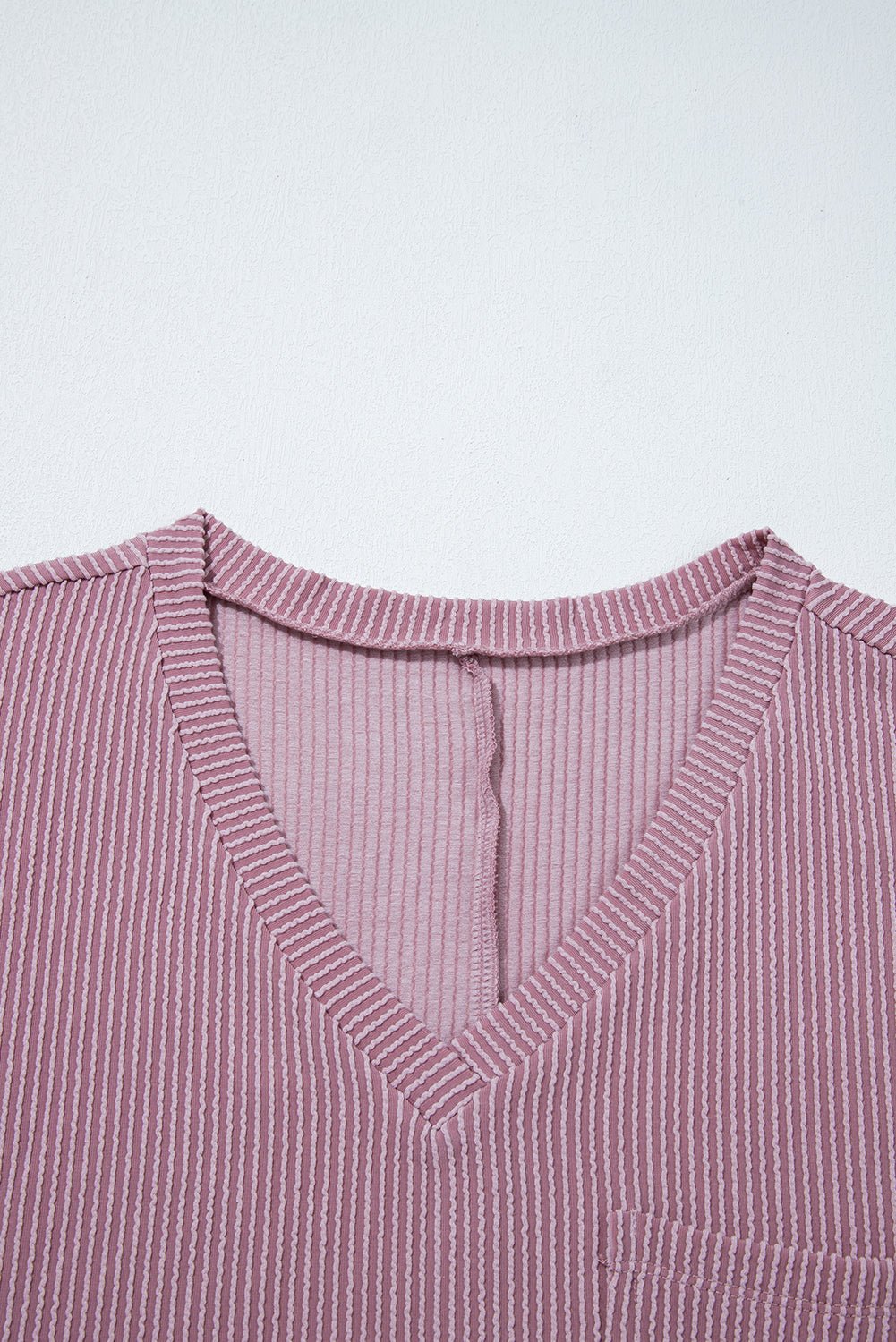 Plus Size Solid Corded Knit V-Neck T-Shirt