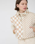 CHECKERED CROPPED PUFFER VEST: BROWN