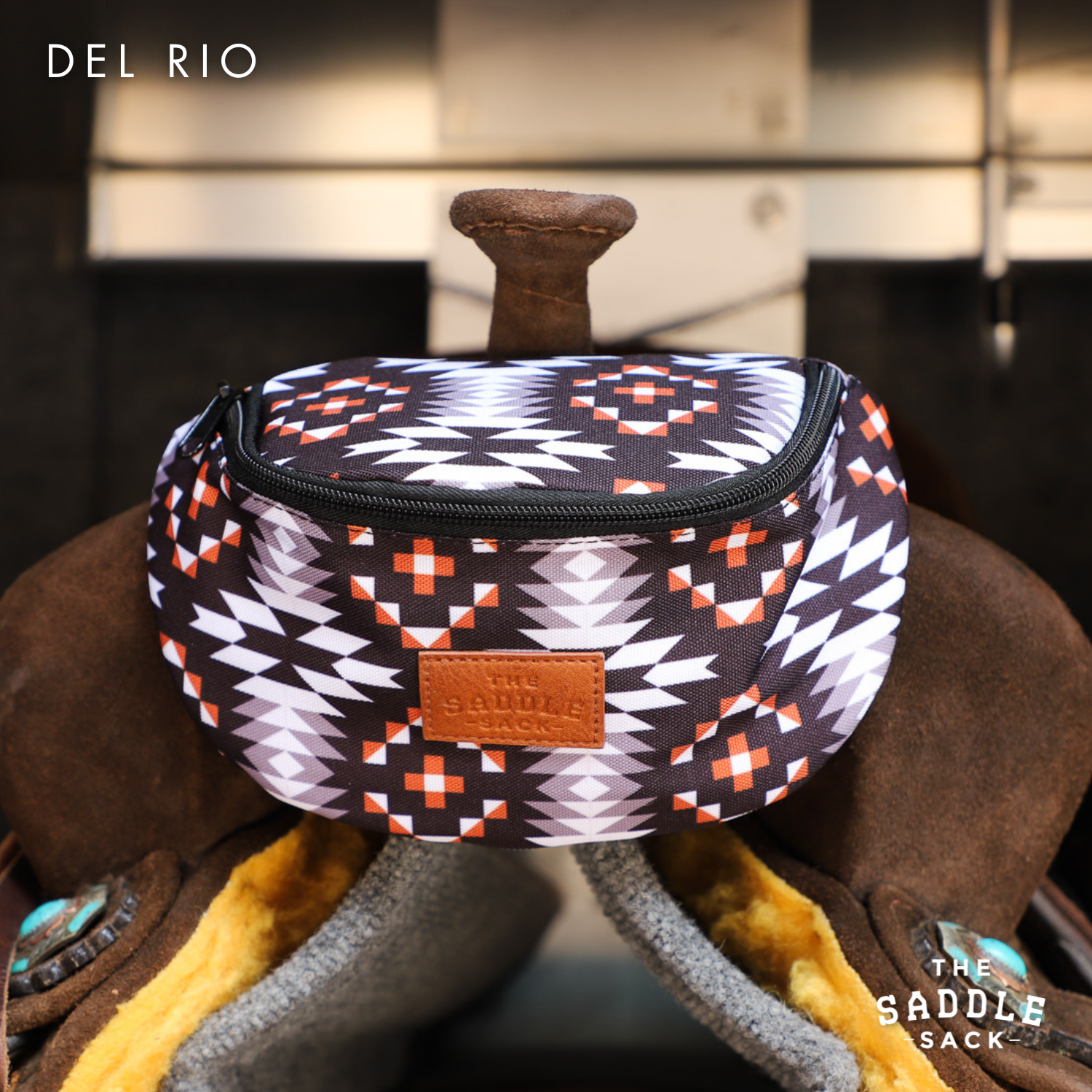Compact Clip On Saddle Bag With Zipper Closure