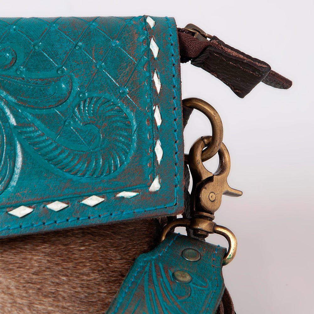 Handmade Hair On Cowhide Western Clutch Bag For Women Featuring Vegetable Leather
