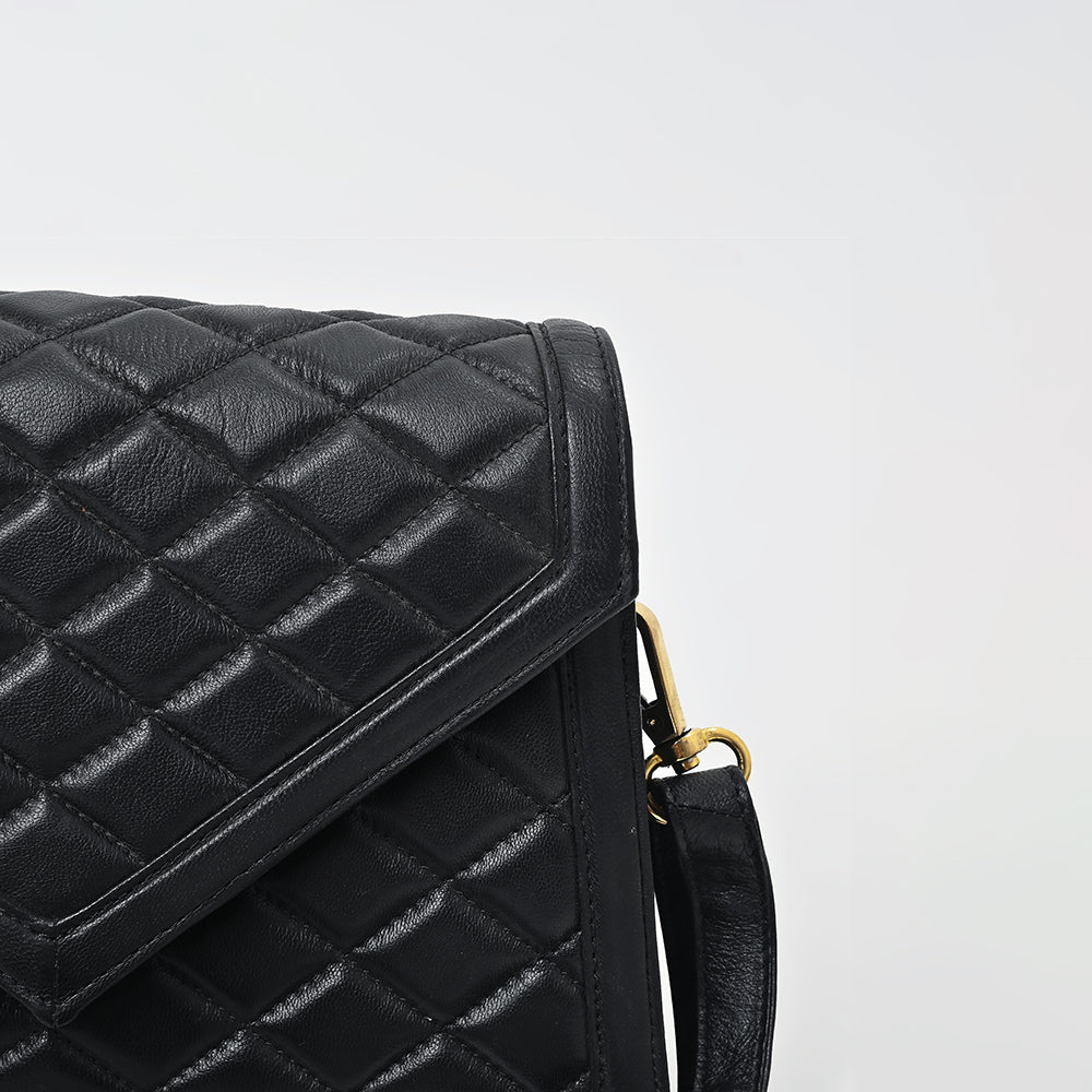 Never Mind Genuine Leather Crossbody Bag Women Quilted Envelope Flap Shoulder Purse Adjustable Strap Stylish Everyday Handbag