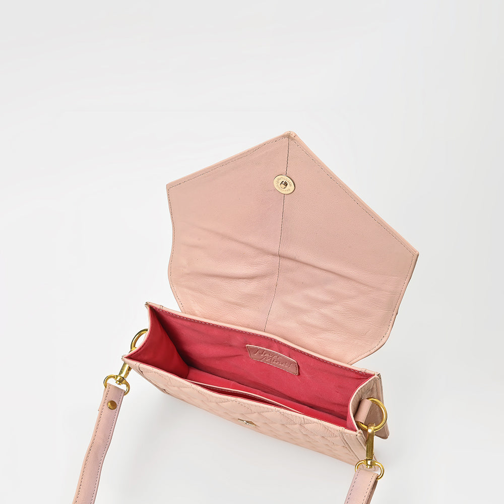 Never Mind Genuine Leather Crossbody Bag Women Quilted Envelope Flap Shoulder Purse Adjustable Strap Stylish Everyday Handbag
