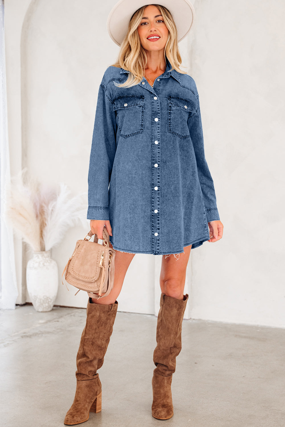 Takina Raw Hem Loose Shirt