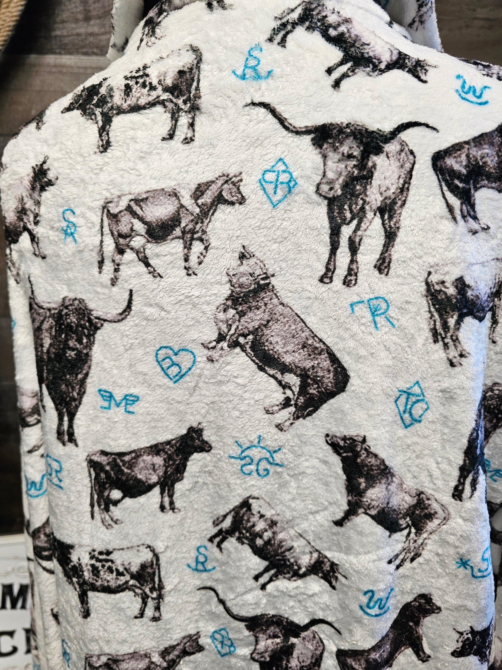 Sample Sale Cattle &amp; Brands Women's Western Bath Robe size LARGE