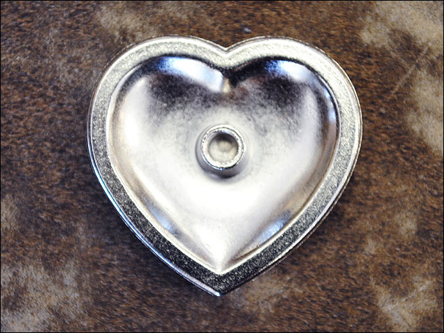 Western Screw Back Concho Heart Shape Rope Edge Nickle Finish Saddle