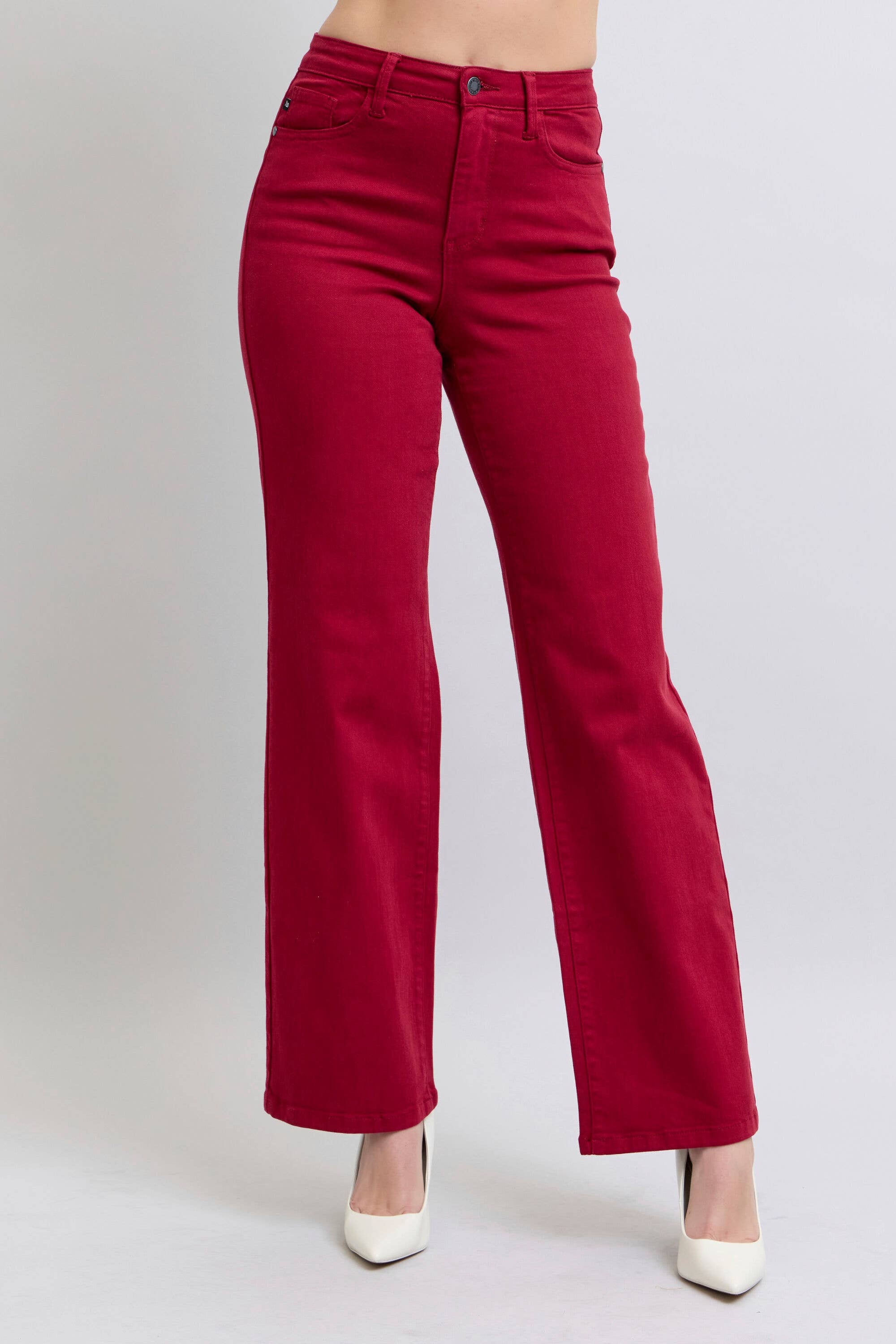Heart Shaped Back Pockets High Waisted 90's Straight: Scarlet