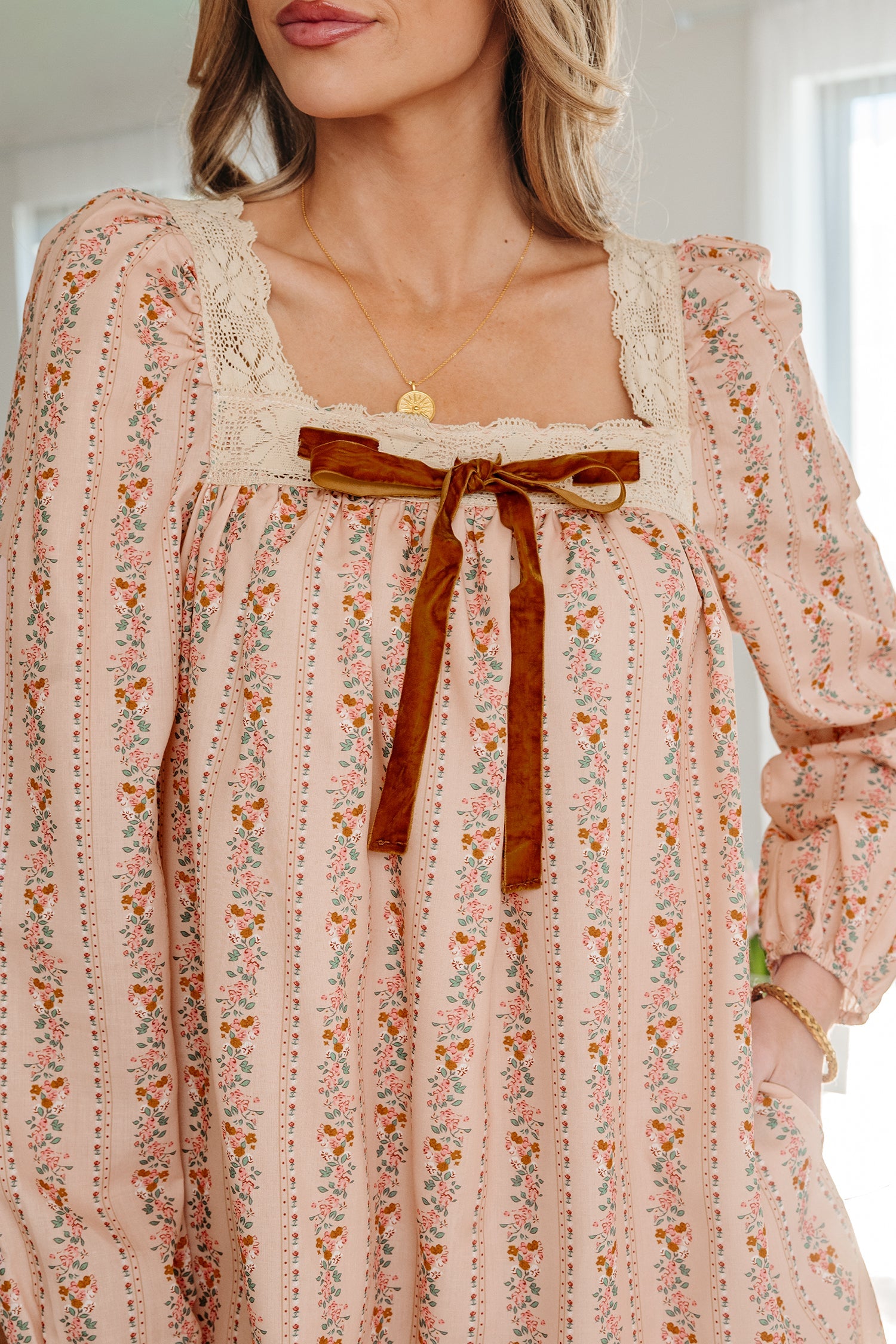 Floral Lace Square Neck Velvet Bow Tie Mini Dress