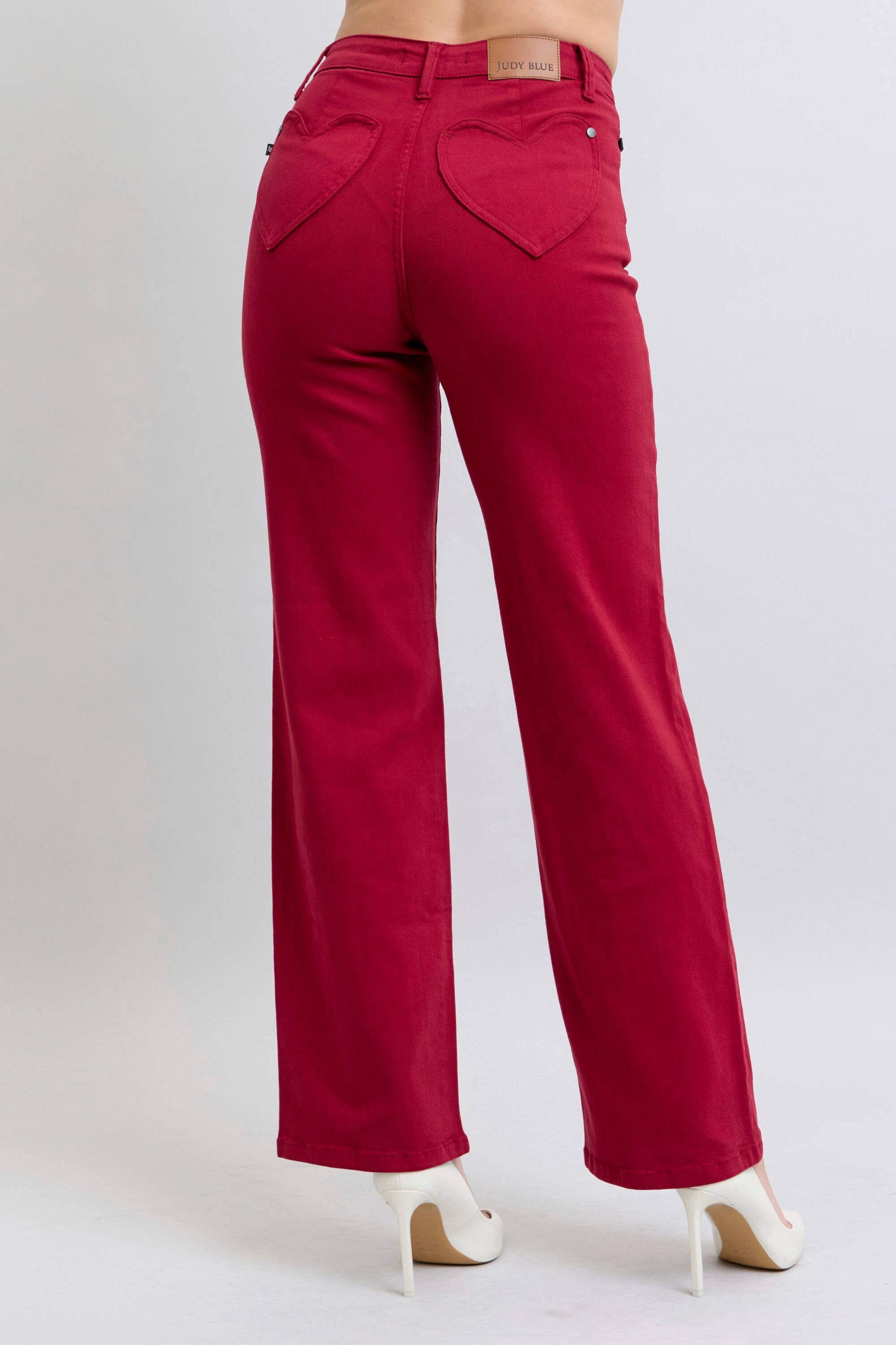 Heart Shaped Back Pockets High Waisted 90's Straight: Scarlet