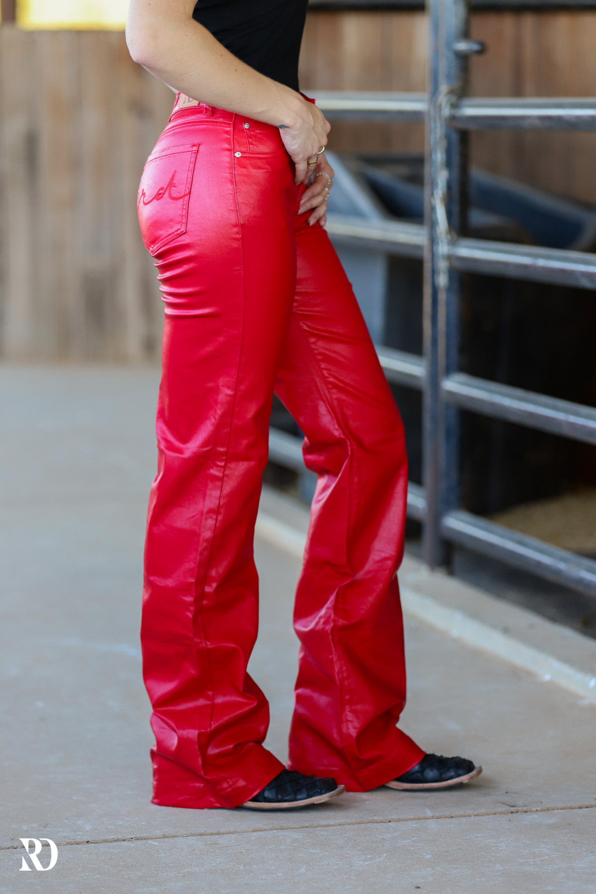 SIGNATURE TROUSERS - RED METALLIC