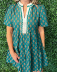 Floral Contrast Trim V-Neck Short Sleeve Dress
