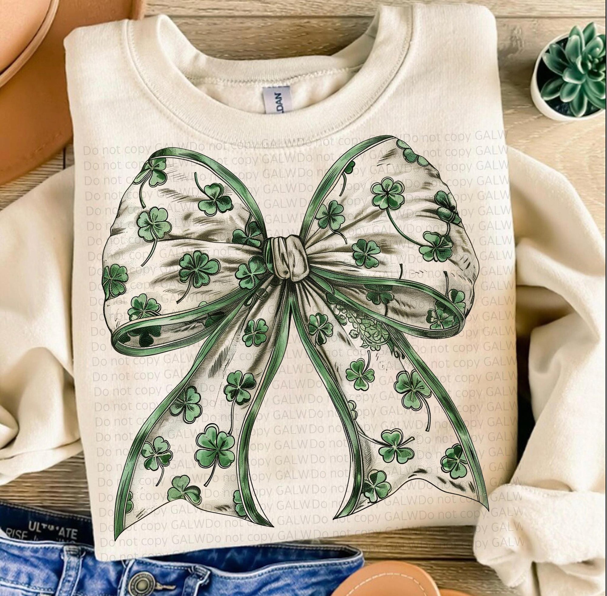 Retro St Patrick's Day bow tee &amp; sweatshirt