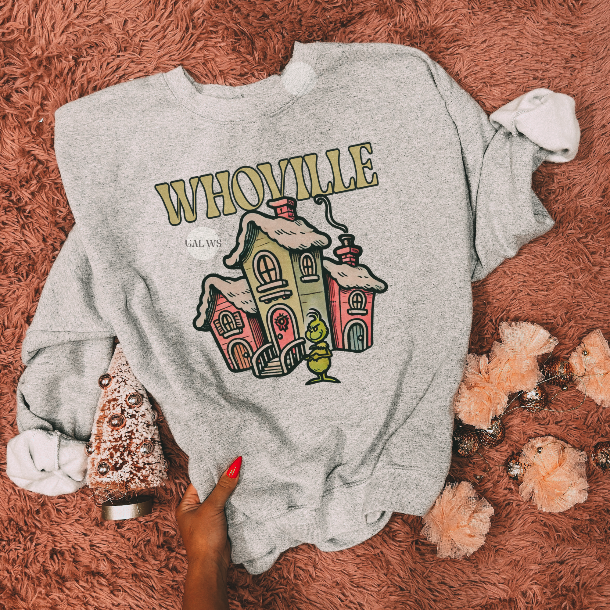 WHOille pink &amp; green vintage house design tee &amp; sweatshirt