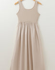 Solid Scoop Neck Ribbed Bodice Pleated Maxi Dress