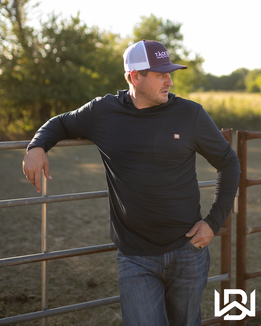 WESTBOUND HOODED LONGSLEEVE SHIRT - NAVY