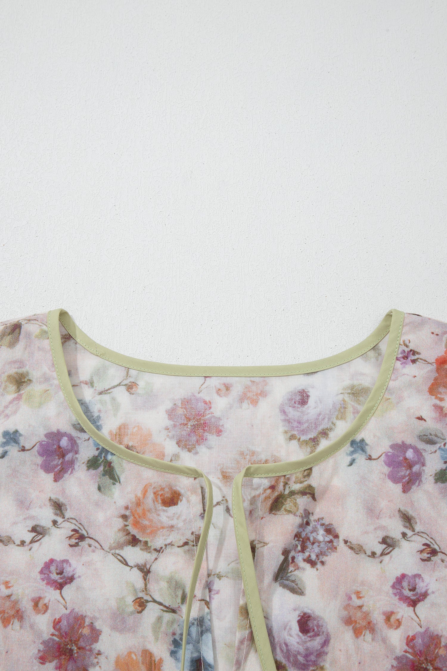 Plus Size Floral Stripe Contrast Trim Babydoll Blouse