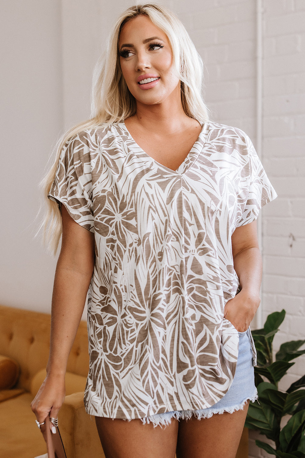 Floral V-Neck Short Sleeve Loose Fit Blouse