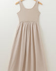Della Pleated Sleeveless Long Dress