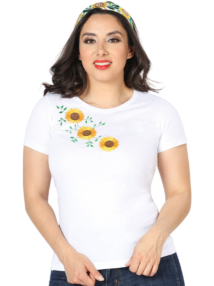 Artisanal Embroidered T Shirt in White