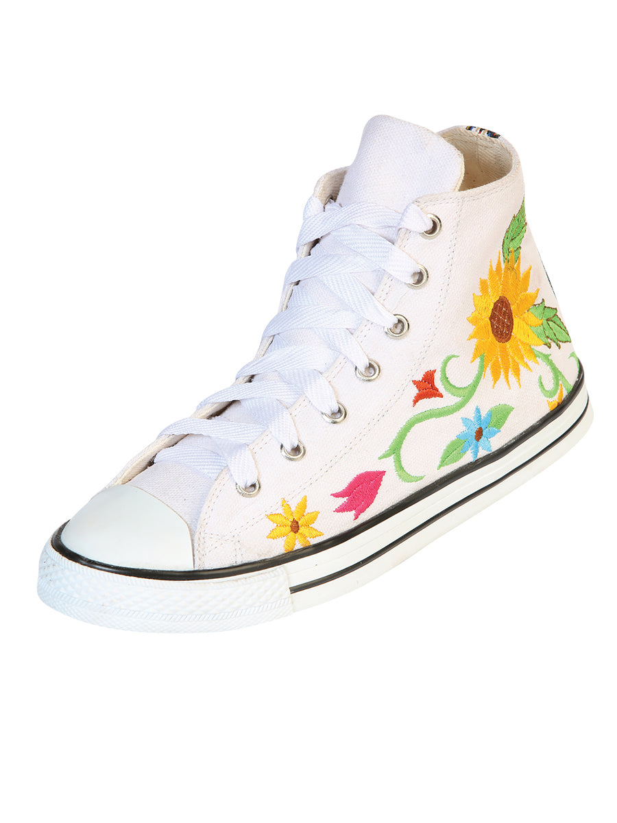 Artisanal Embroidered Sneakers Textile Canvas in White