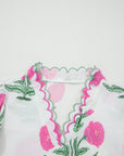 Flower Scallop Contrast Trim Short Sleeve Blouse