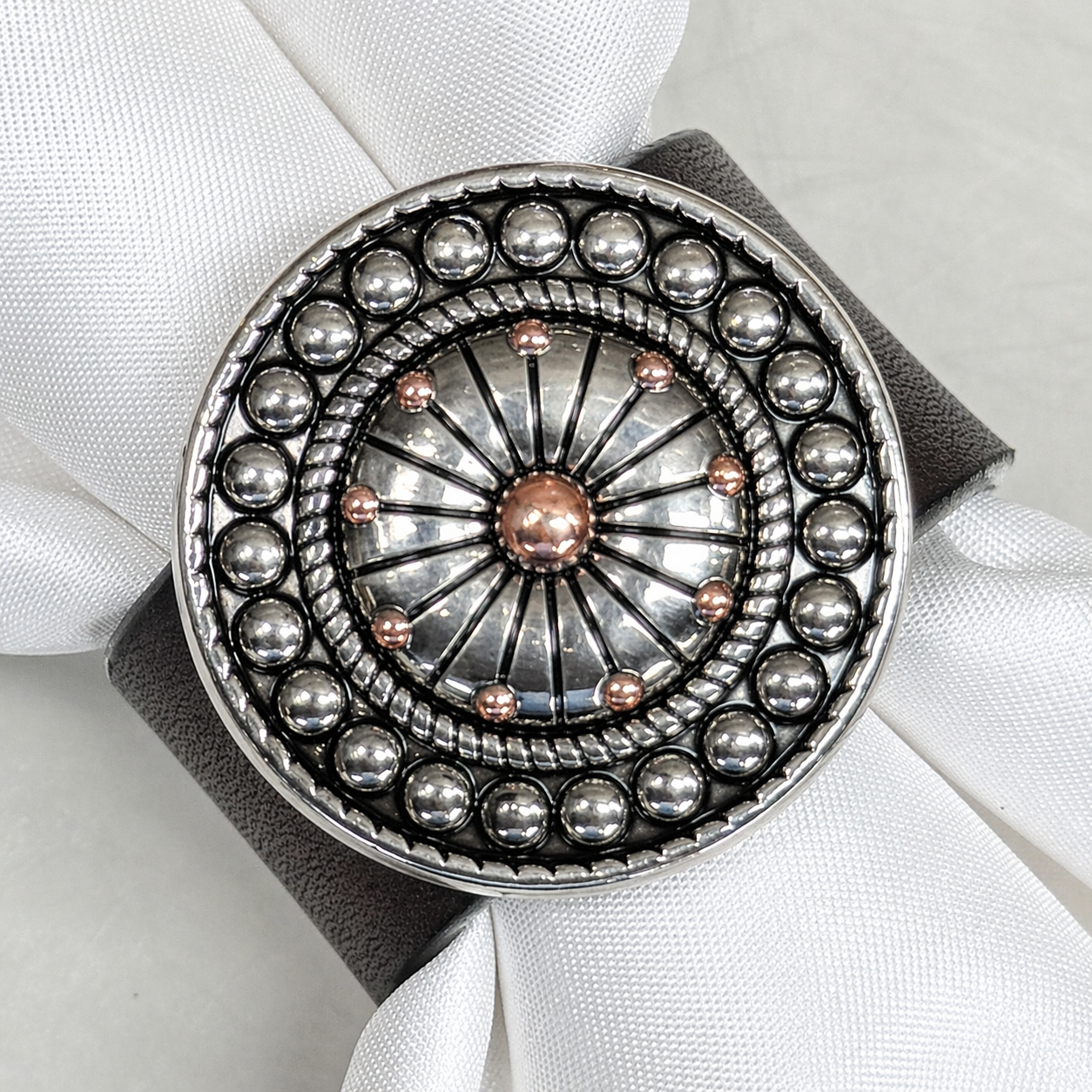 Antique Silver Flower and Dots Western Concho Napkin Ring 