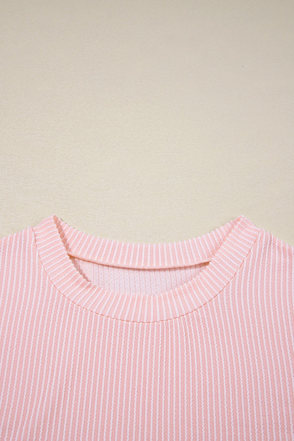 Colorblock Corded Knit Pocketed Crew Neck T-Shirt