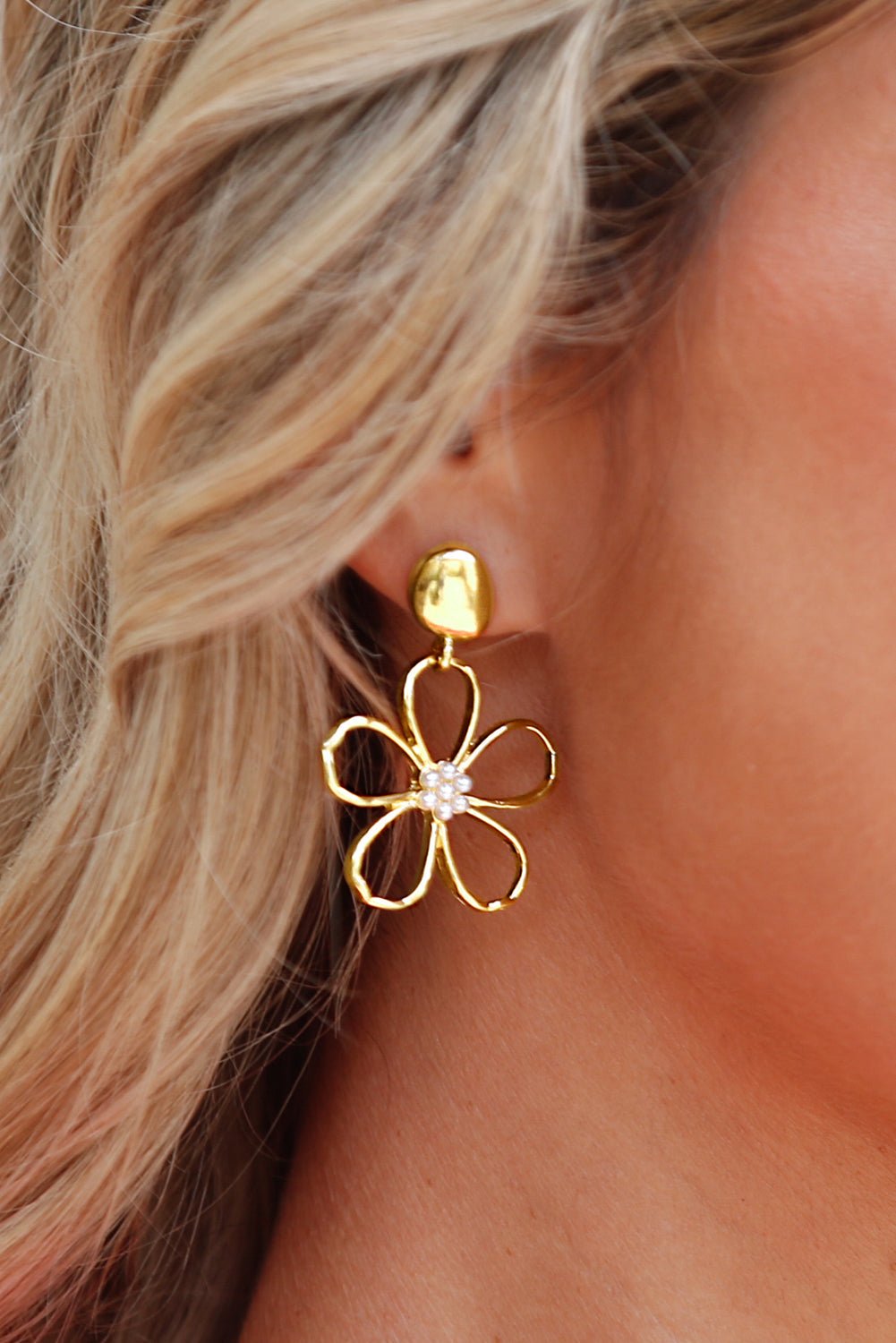 Kendall Pearl Decor Stud Earrings