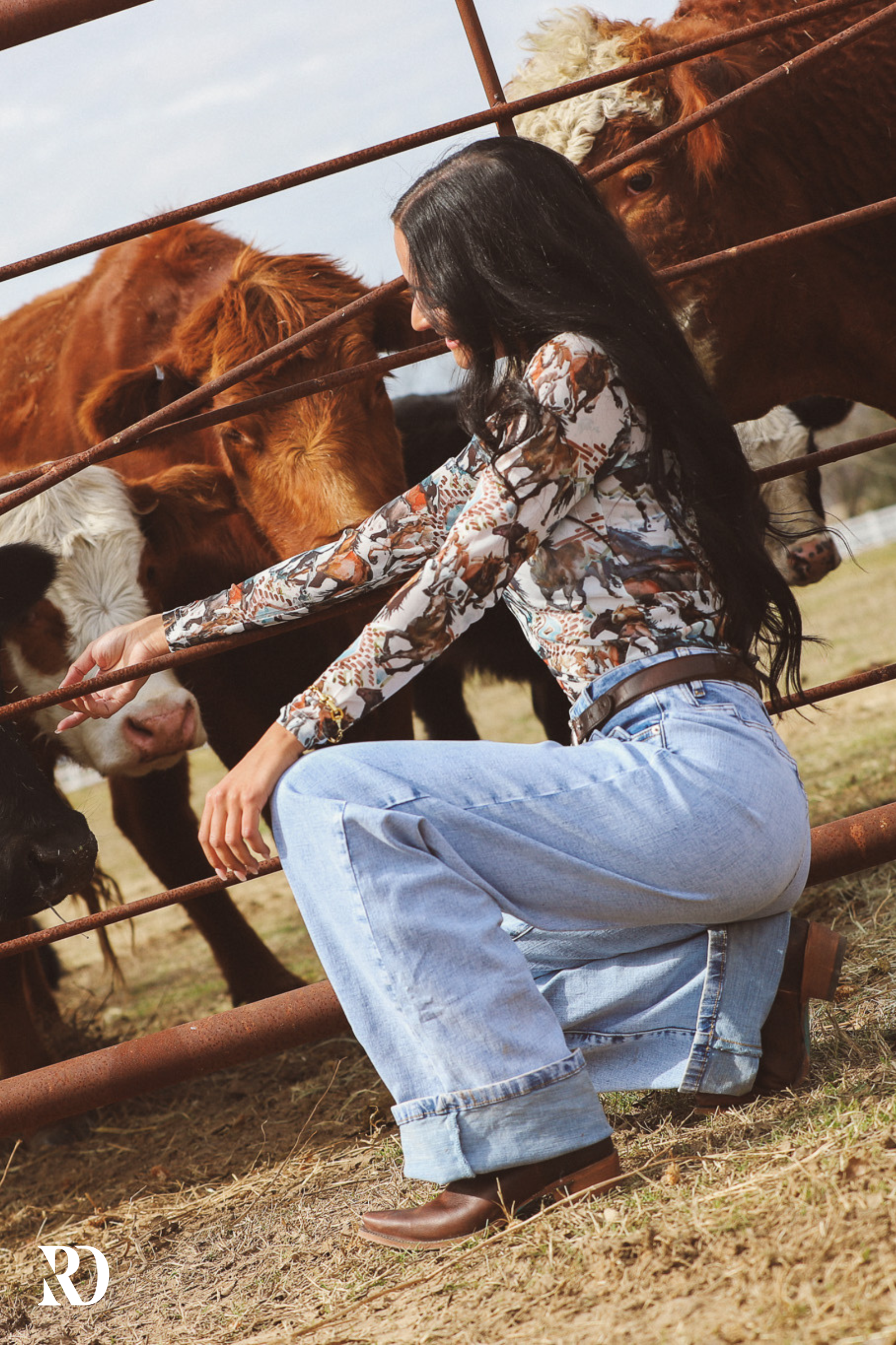 WILD HORSES MESH LAYERING TOP
