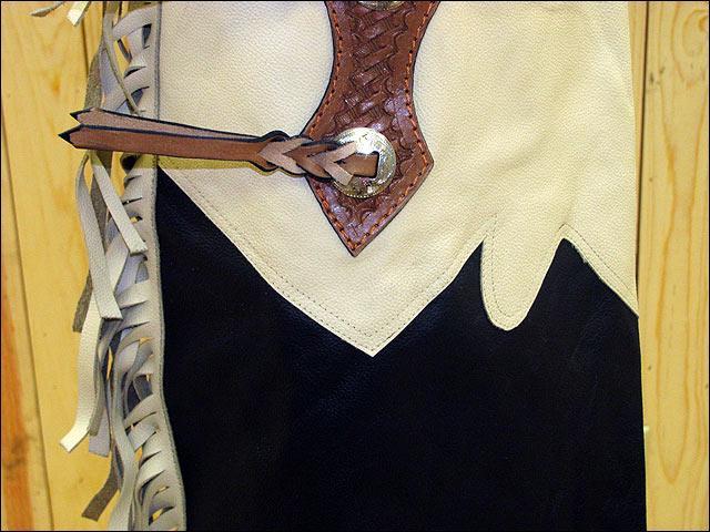 Hilason Bull Riding Chinks Chaps Pro Rodeo Western Smooth Leather Black &amp; White