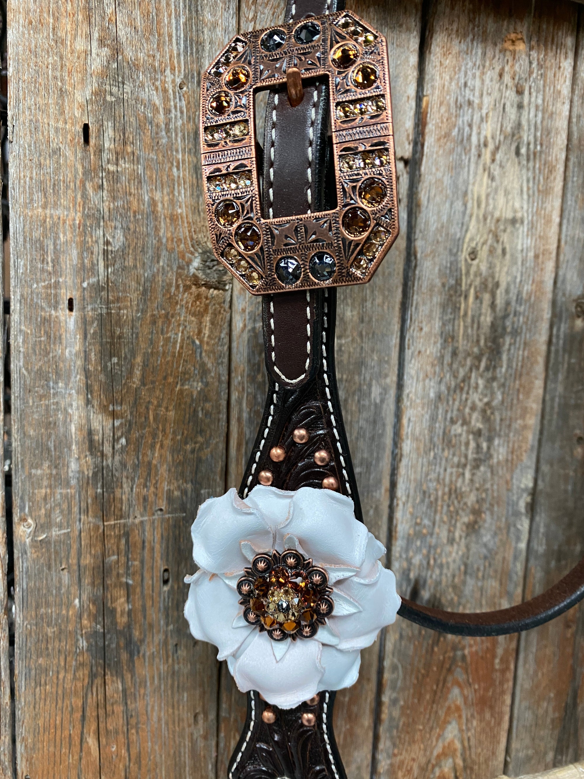 Dark Oil Copper Dot White and Topaz Browband / One Ear Tack Set 