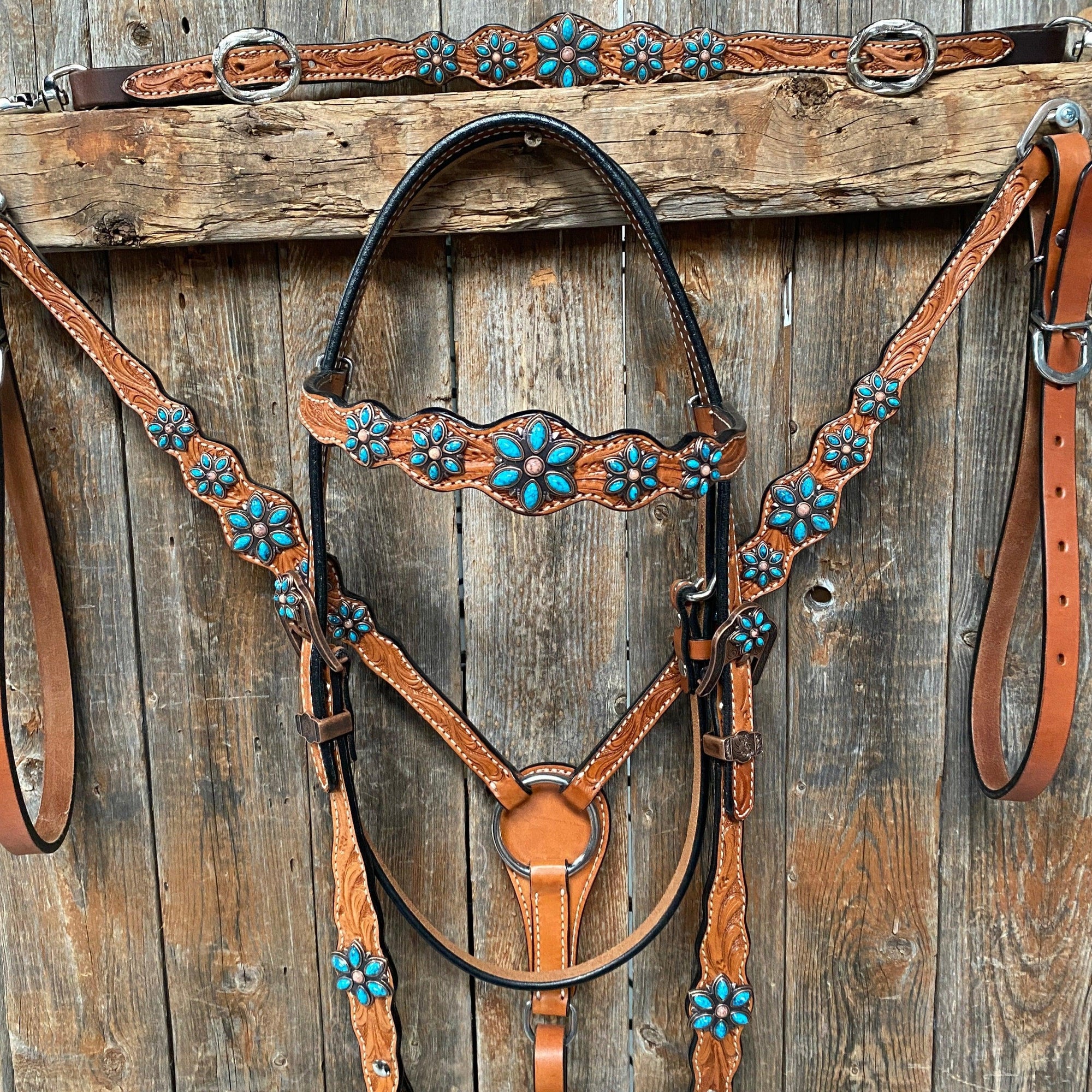 Light Floral Turquoise Browband/One Ear Tack Set with Wither Strap  