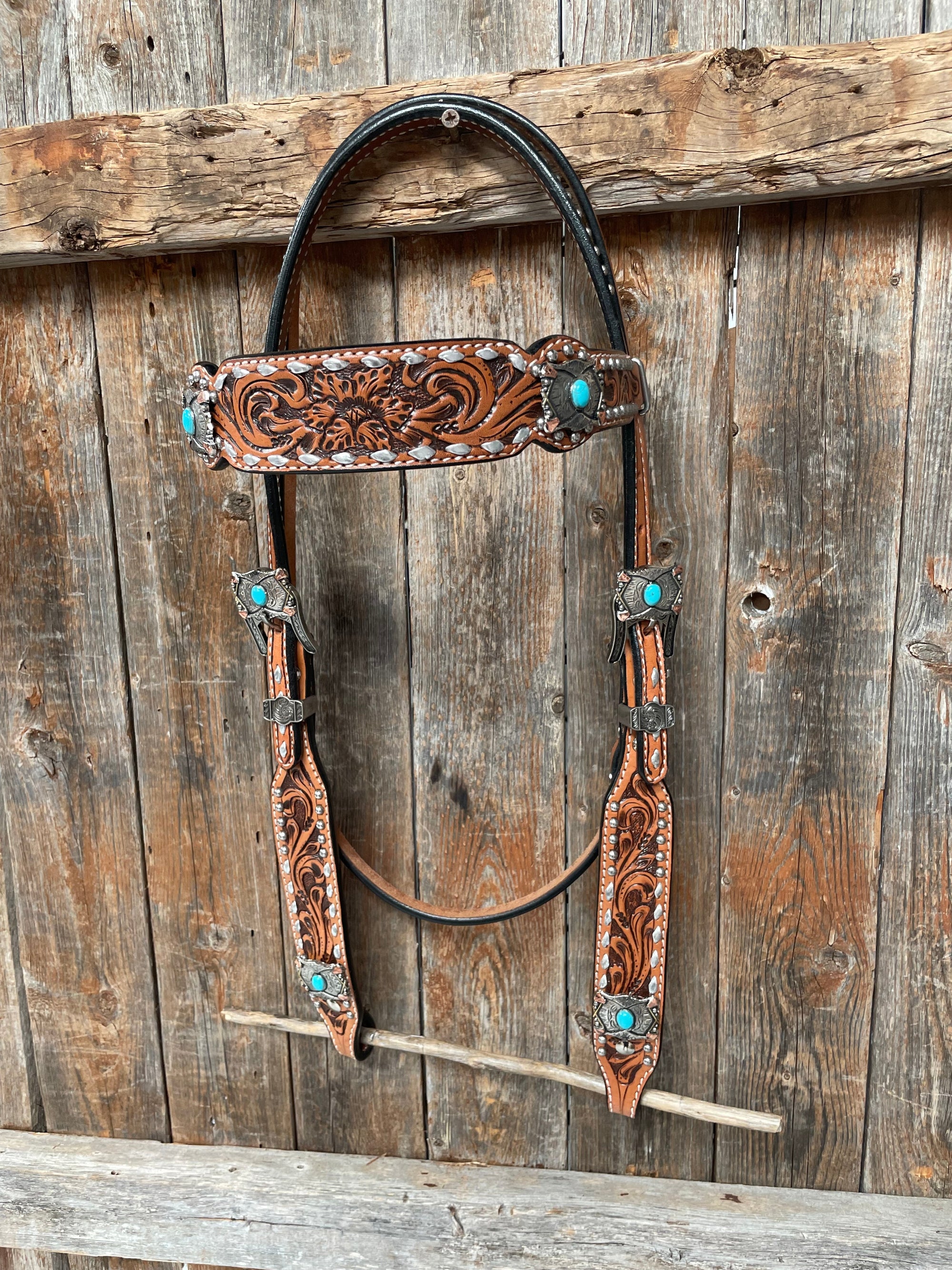 Silver Buckstitch with Turquoise Browband / One Ear / Breastcollar Tack Set 