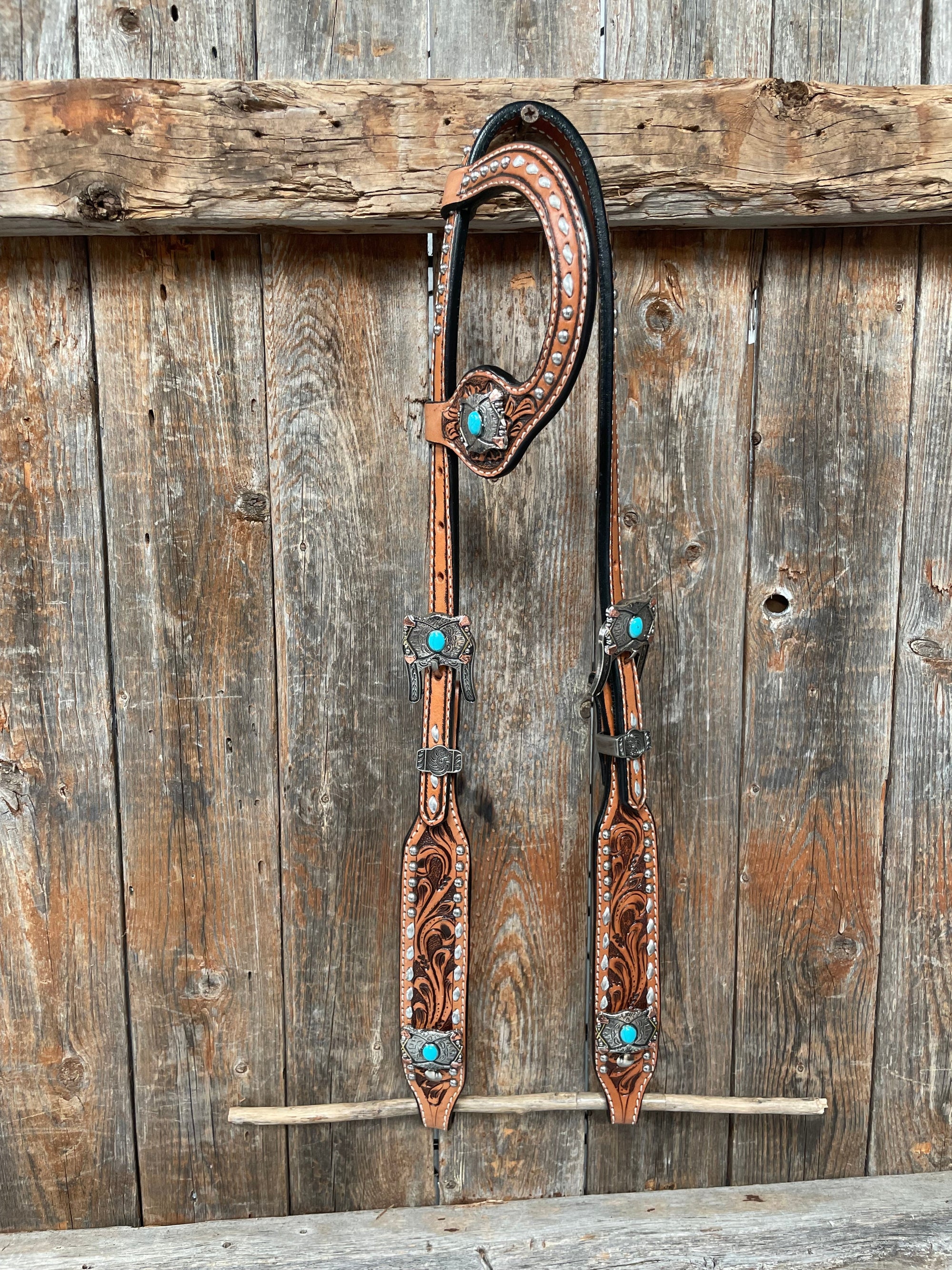 Silver Buckstitch with Turquoise Browband / One Ear / Breastcollar Tack Set 
