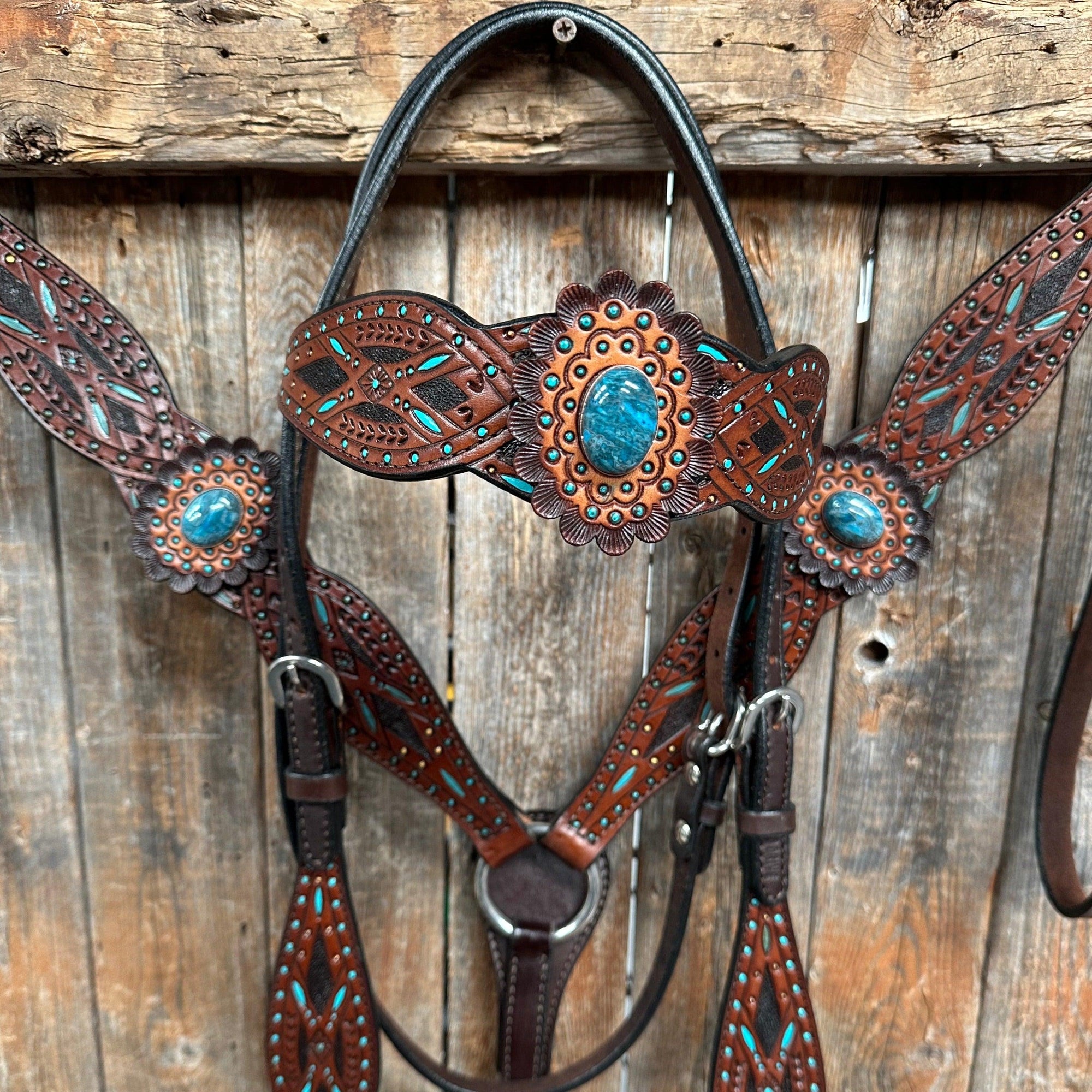 Dark Oil Hand Painted Blue Rosettes Browband/ Breastcollar Tack Set 