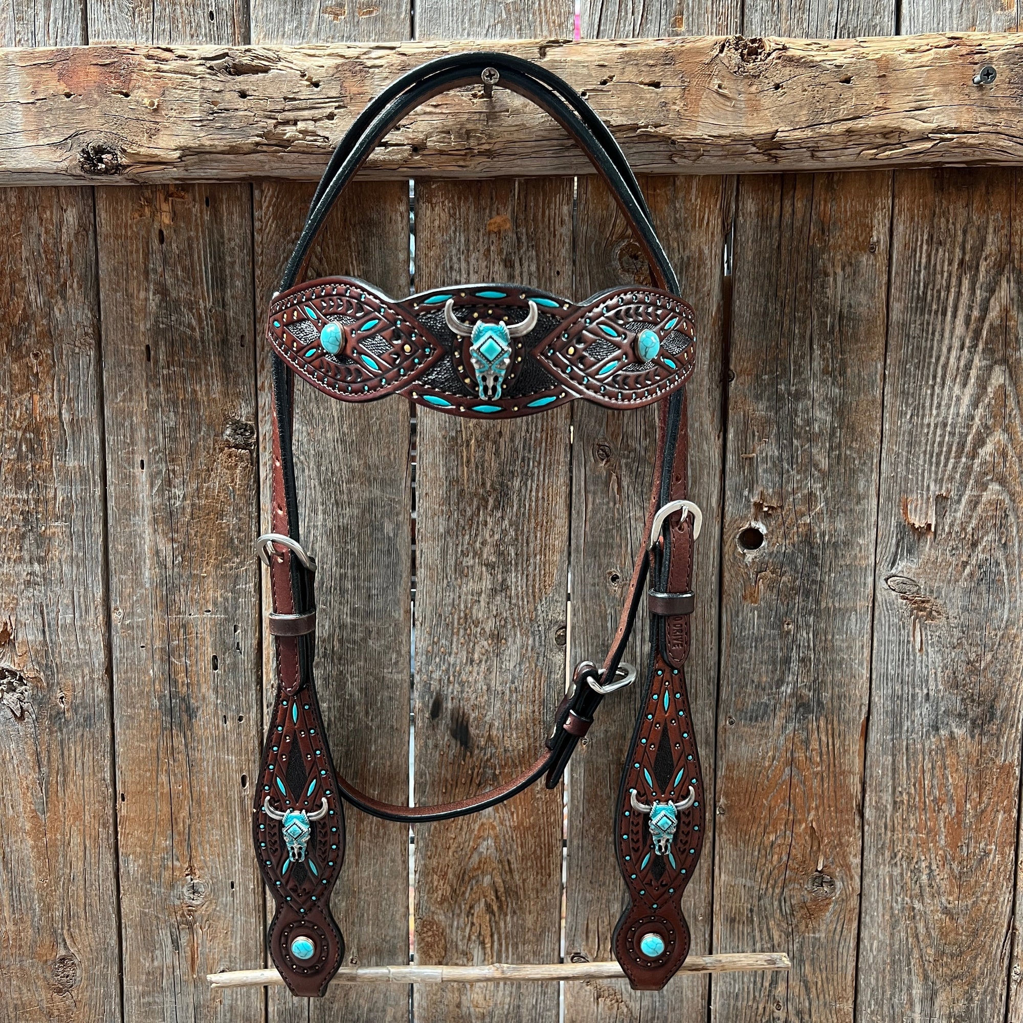 Dark Oil Hand Painted Steer Head and Turquoise Browband/One Ear and Breastcollar Tack Set 