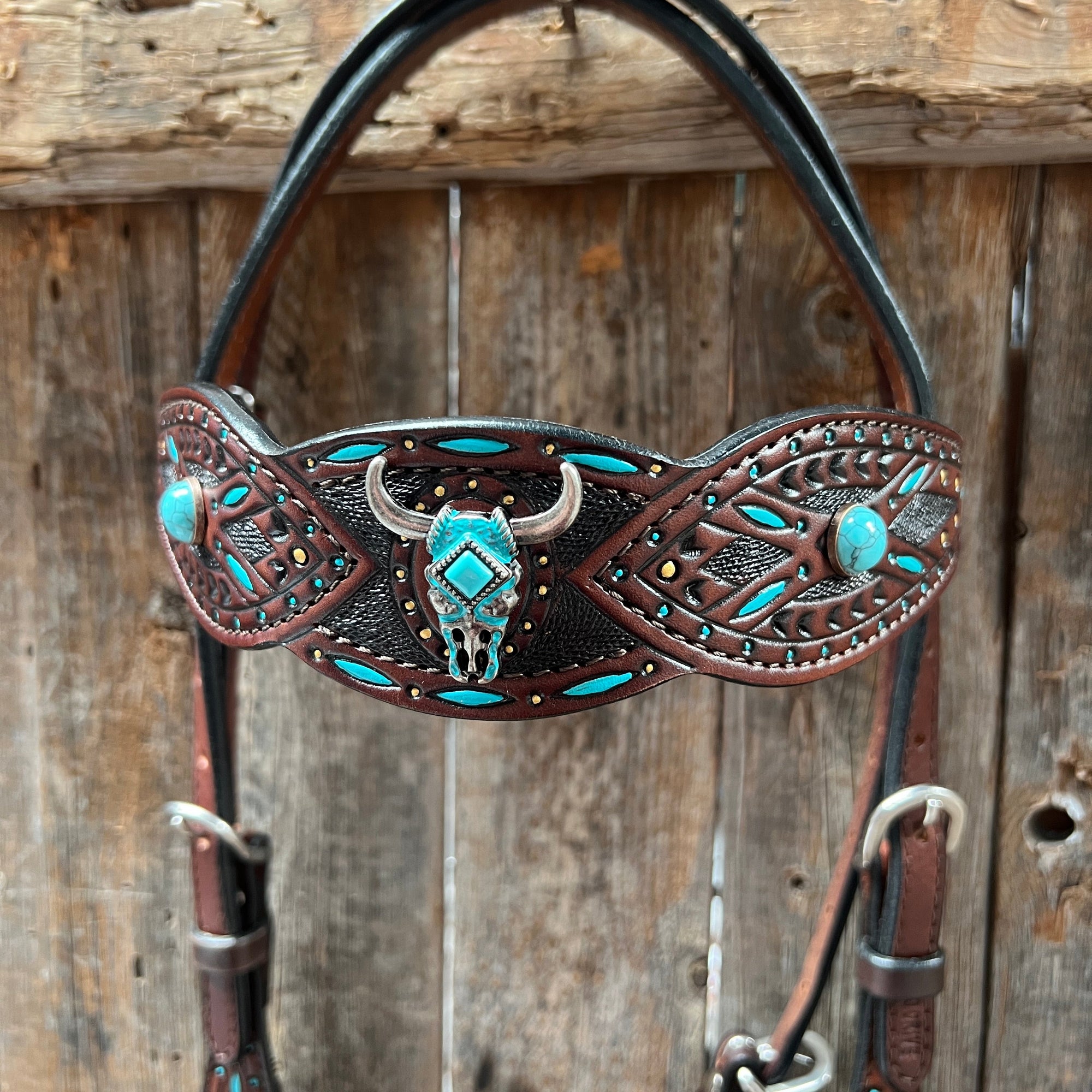 Dark Oil Hand Painted Steer Head and Turquoise Browband/One Ear and Breastcollar Tack Set 