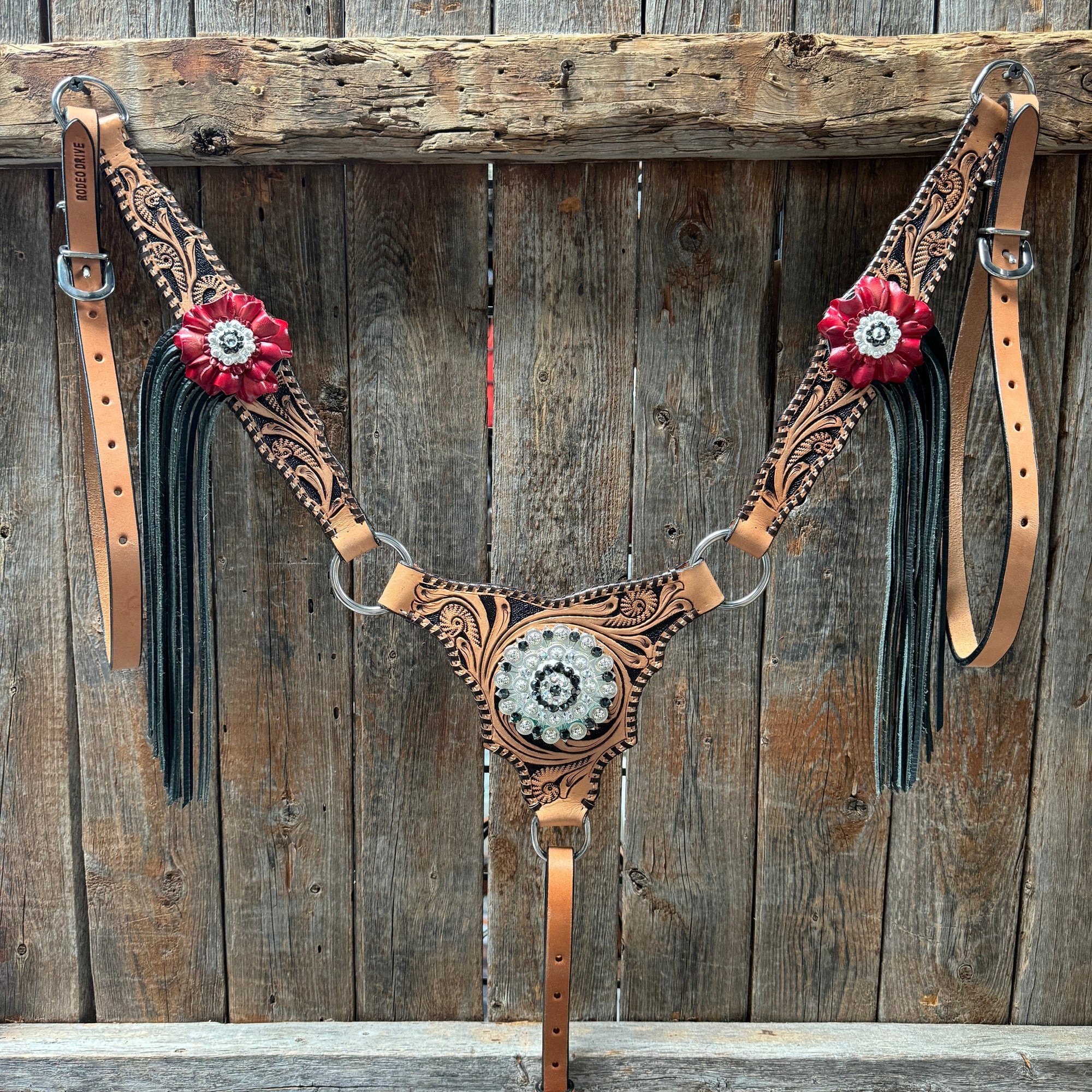 Floral Whipstitch Black and Red Browband / One Ear - Triangle / Gladiator Breastcollar Tack Set 