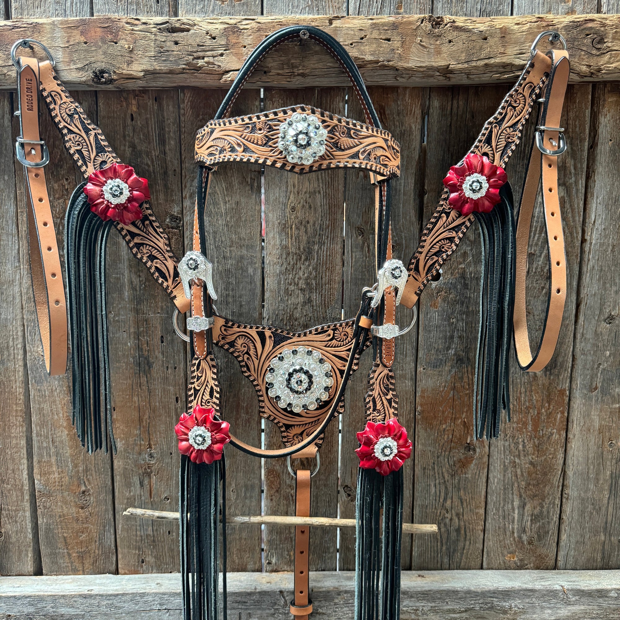 Floral Whipstitch Black and Red Browband / One Ear - Triangle / Gladiator Breastcollar Tack Set 