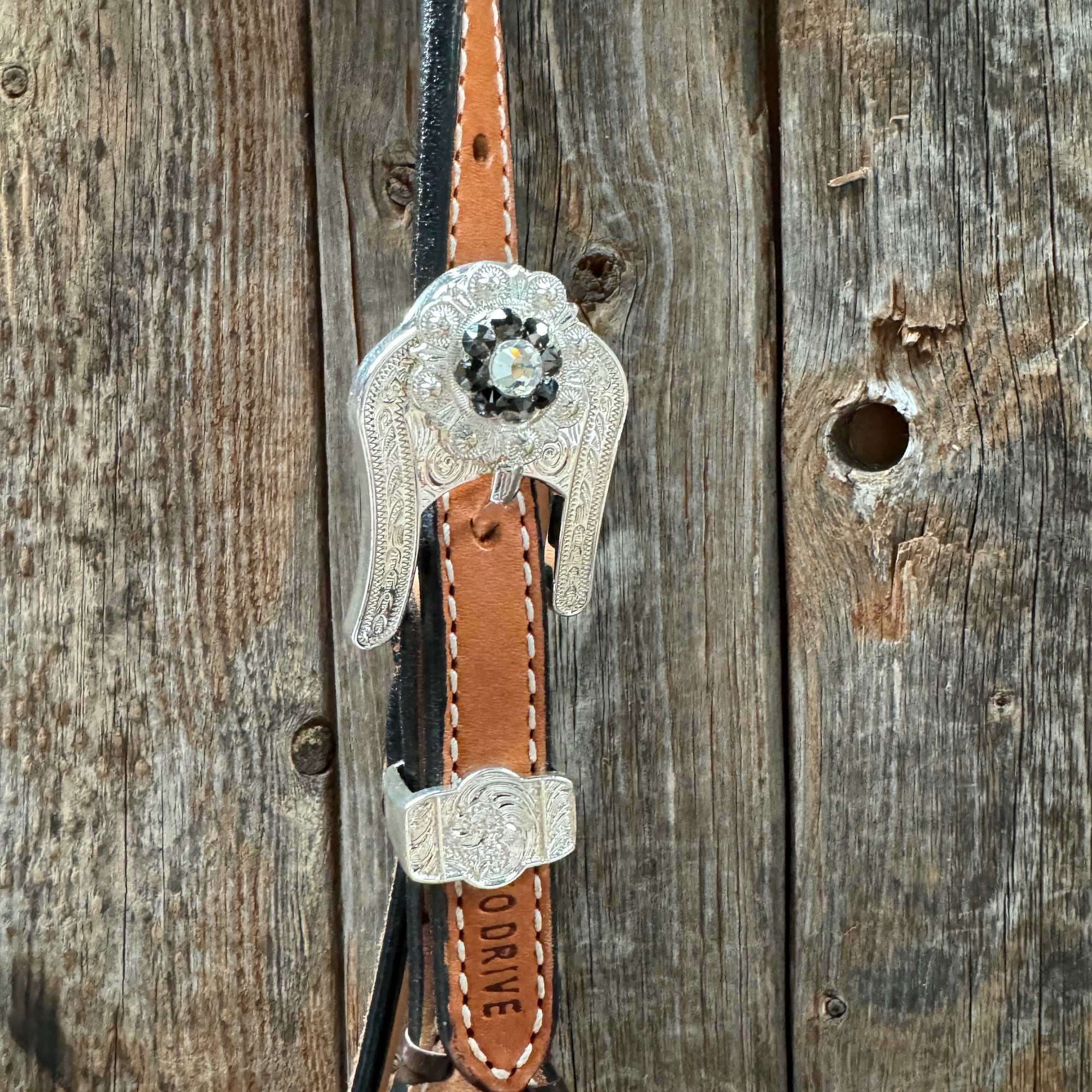 Floral Whipstitch Black and Red Browband / One Ear - Triangle / Gladiator Breastcollar Tack Set 